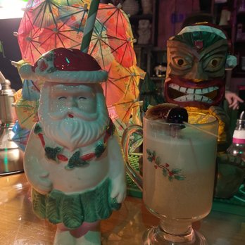 Lei Low - Holiday Drinks - Cocktail Bars Near Me - Houston, Texas
