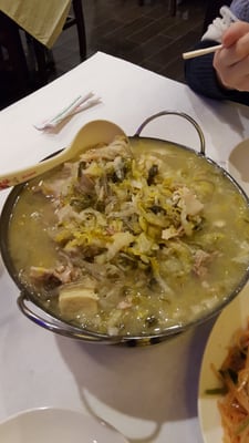 Auntie Guan's Kitchen 辽宁饭店 by null