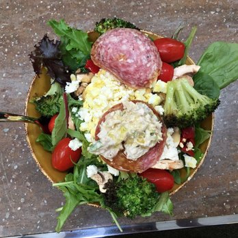 Tercero Dining Commons - Cafeteria Near Me - Davis, California