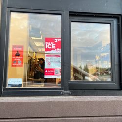 Arby's - Arby's drive thru window
