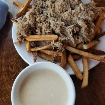 Plank Town Brewing Co - Pulled pork with side of cheese - Breweries Near Me - Springfield, Oregon Plank Town Brewing Co - Pulled pork with side of cheese - Breweries Near Me - Springfield, Oregon