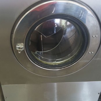 Maytag Coin Laundry - Broken glass on washer - Laundromat Near Me - Jacksboro, Tennessee