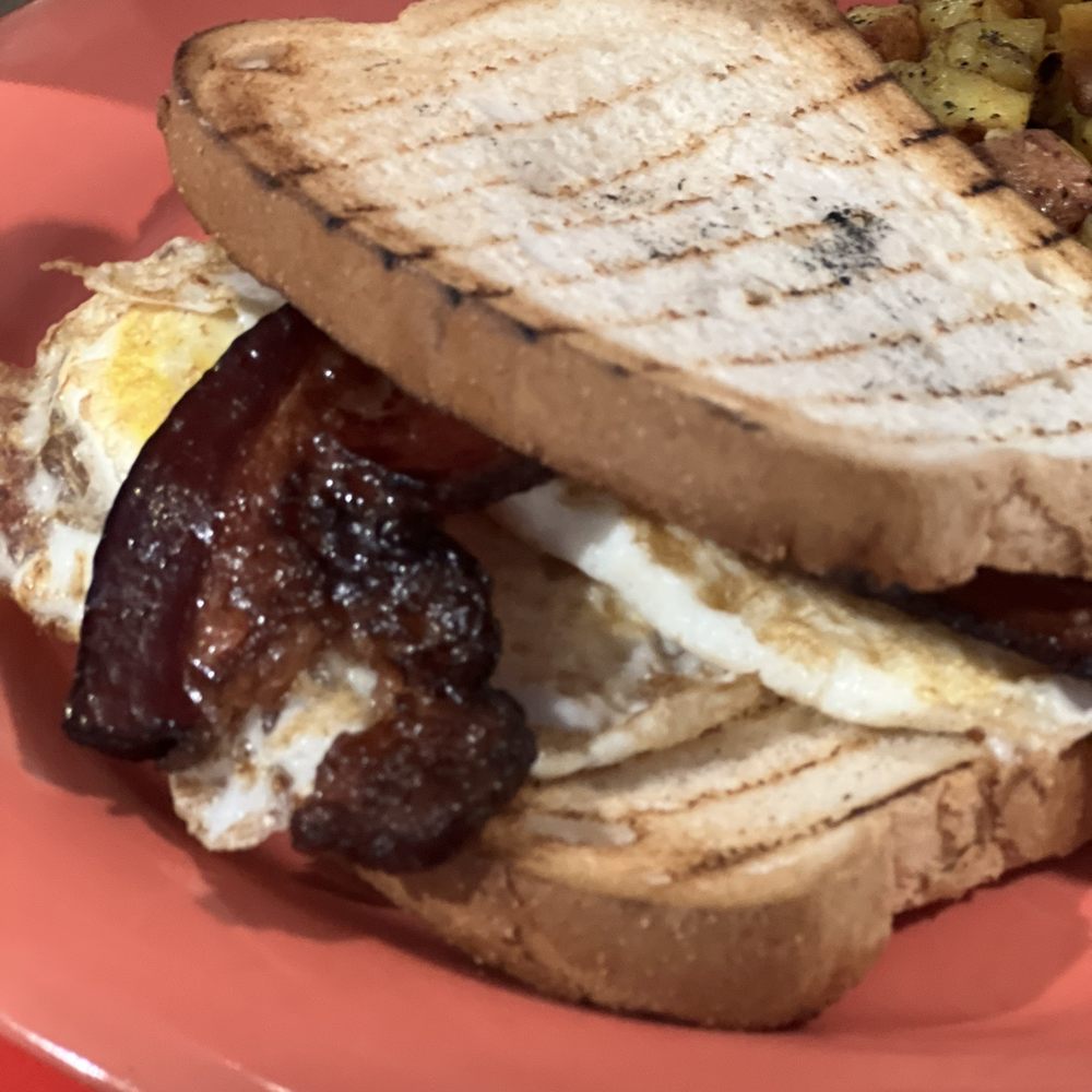 The Friendly Toast - Breakfast sandwich - Breakfast & Brunch Near Me - Danvers, Massachusetts The Friendly Toast - Breakfast sandwich - Breakfast & Brunch Near Me - Danvers, Massachusetts