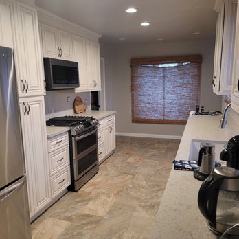 Cabinet Wholesalers - Appliances installed - Cabinetry Near Me - Anaheim, California
