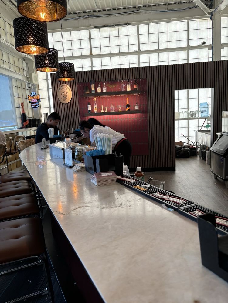 THE GRAZING GOAT Updated August 2024 155 Burr St, New Haven