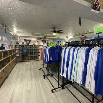Lazy Days Restaurant - Plus a gift shop in the front of the restaurant - Seafood Near Me - Islamorada, Florida