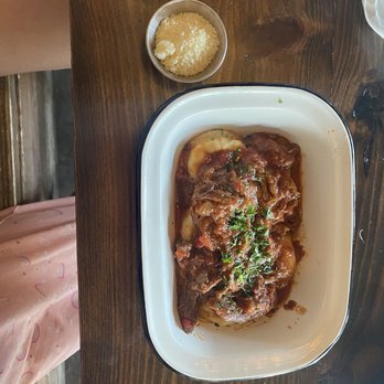 Bunbury - Sorrentinos Caseros con Estofado - Argentine Near Me - Miami, Florida