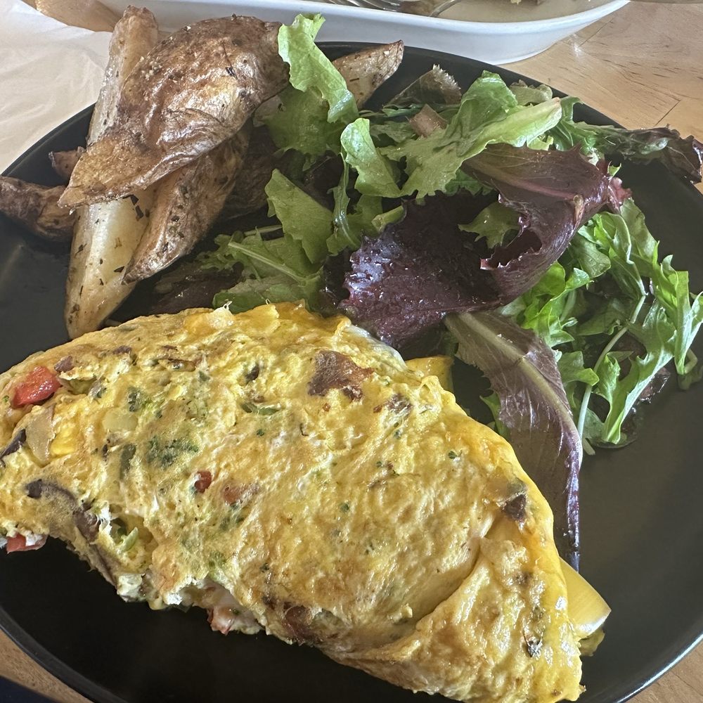 Pennings Farm Market - Garden Omelette (only during Brunch in the winter) - Farmers Market Near Me - Warwick, New York Pennings Farm Market - Garden Omelette (only during Brunch in the winter) - Farmers Market Near Me - Warwick, New York