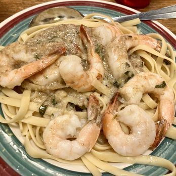 Giovanni's - Shrimp Scampi - Pizza Near Me - Mammoth Lakes, California