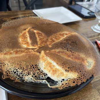High Side - Dumpling. 4/5 - Beer Bar Near Me - Fairfax, Virginia