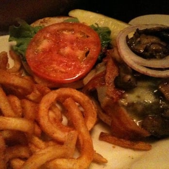 Cambridge Common - English burger w/ curly fries - American Near Me - Cambridge, Massachusetts