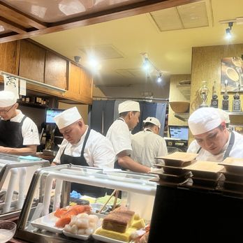 Kata Robata - Sushi chefs at Kata Robata - Sushi Bars Near Me - Houston, Texas