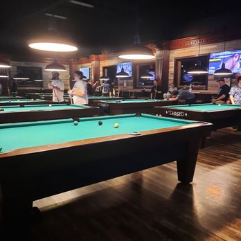 Eddie's Tavern Round Rock - Pool tables - Pool Halls Near Me - Austin, Texas Eddie's Tavern Round Rock - Pool tables - Pool Halls Near Me - Austin, Texas