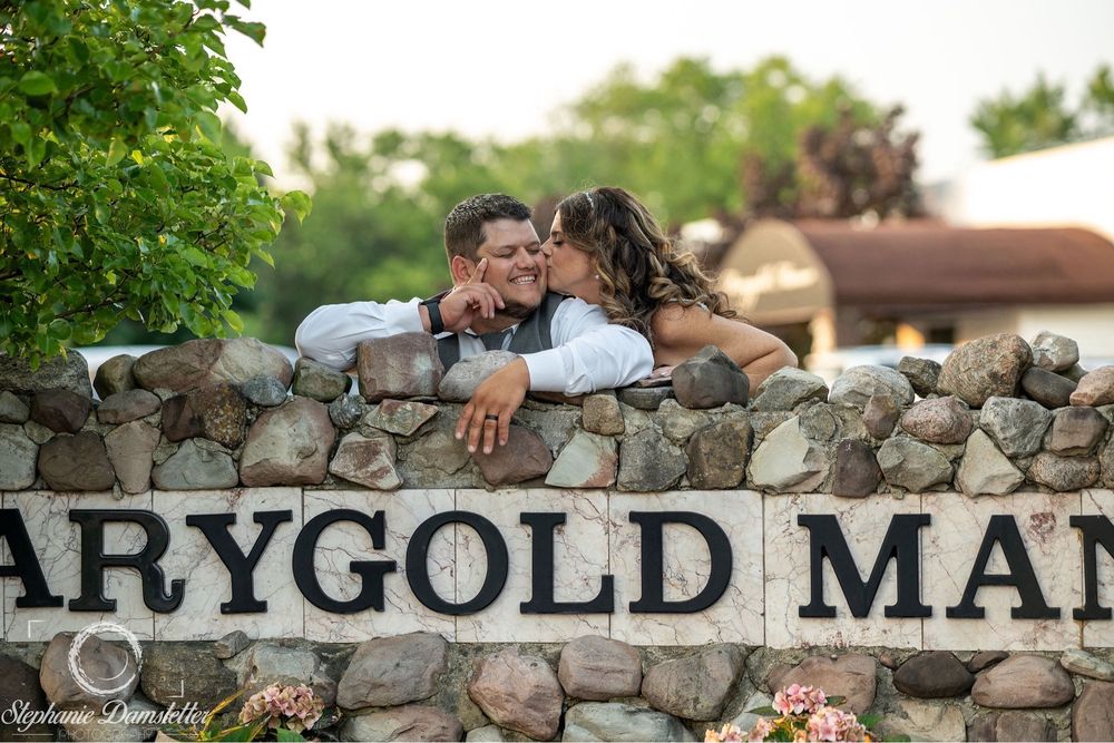 Marygold Manor - wedding in Buffalo, NY