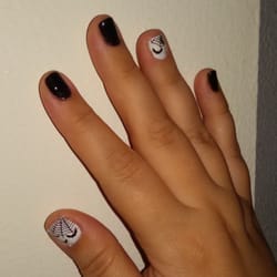 Gabinete de Estética Rosa - ¡Uñas de halloween!
