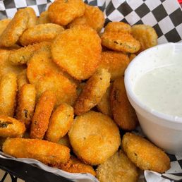 Fried Pickles and Ranch Fried Pickles and Ranch