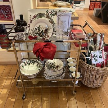 Williams-Sonoma - Need a Christmas theme setup? - Kitchen & Bath Near Me - Harrisburg, Pennsylvania Williams-Sonoma - Need a Christmas theme setup? - Kitchen & Bath Near Me - Harrisburg, Pennsylvania
