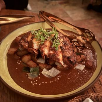 EL CARLOS ELEGANTE - Updated June 2025 - 506 Photos & 181 Reviews