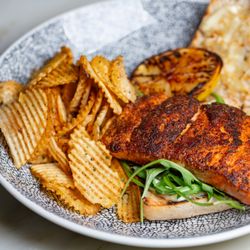 Rowdy Tiger Whiskey Bar & Kitchen