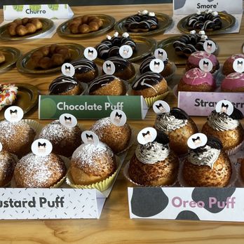 Munch Munch Mochi Donut - So many choices! The cream puffs are a nice surprise - Donuts Near Me - Shenandoah, Texas Munch Munch Mochi Donut - So many choices! The cream puffs are a nice surprise - Donuts Near Me - Shenandoah, Texas