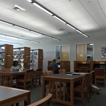 Fort Bend County Libraries - University Branch - Libraries Near Me - Sugar Land, Texas