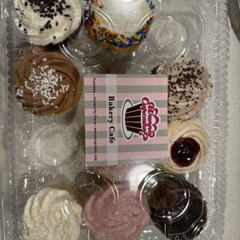 Wanna Cupcake? Bakery Cafe - Bakeries Near Me - University Place, Washington Wanna Cupcake? Bakery Cafe - Bakeries Near Me - University Place, Washington