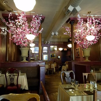 Vera Mae's Bistro - dining on the south side - American Near Me - Muncie, Indiana Vera Mae's Bistro - dining on the south side - American Near Me - Muncie, Indiana