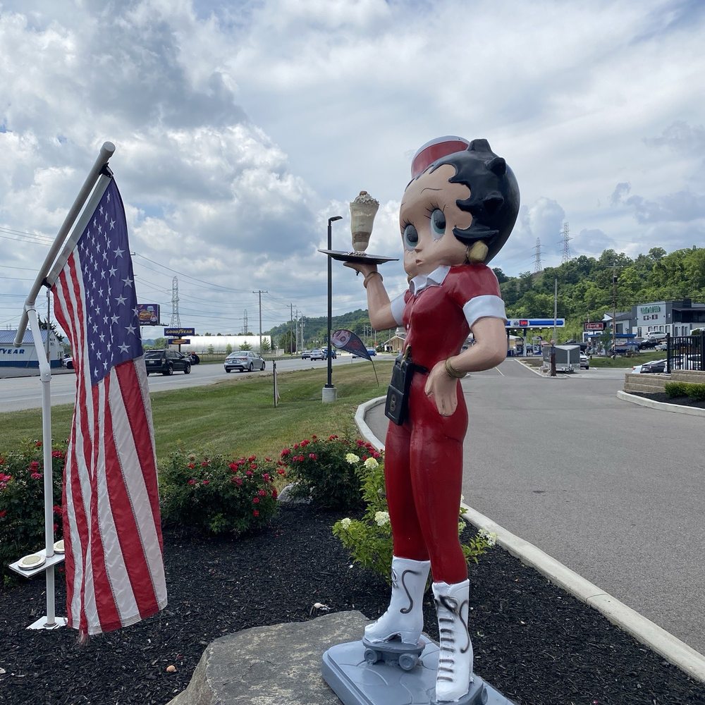 4 Speed on 50’s Diner - Statue in front of - Diners Near Me - Lawrenceburg, Indiana