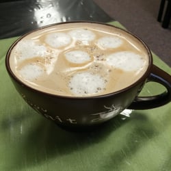 Foxy's Eats & Treats - This was the latte I was served. Love the mug.