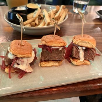 The Dead Rabbit - Beef sliders - Irish Pub Near Me - Austin, Texas The Dead Rabbit - Beef sliders - Irish Pub Near Me - Austin, Texas