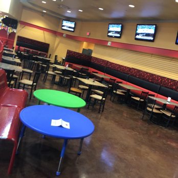 Tilt Studio - Dining area - Arcades Near Me - Katy, Texas