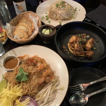 Valla Table - Singha Beer Sapporo Beer Thai Fried Rice Thai Pastry Puff Crispy Octopus - Thai Near Me - New York, New York