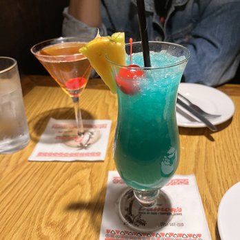Damon's Steak House - Left: Manhattan Island, Right: Blue Hawaii - Steakhouses Near Me - Glendale, California