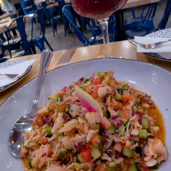 Santo Fish Restaurant - Seafood Near Me - Pico Rivera, California