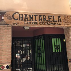 Chantarela - Storefront