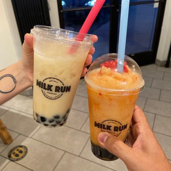 Milk Run - Jasmine Milk Tea and Mango Berry Slush - Coffee & Tea Near Me - Phoenix, Arizona