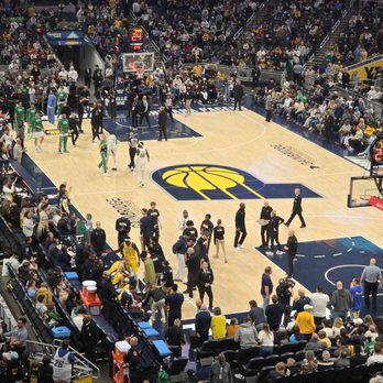 Gainbridge Fieldhouse - Stadiums & Arenas Near Me - Indianapolis, Indiana