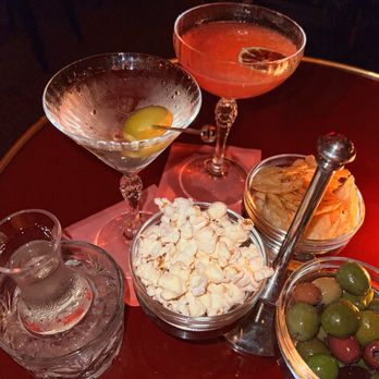 The Nines - Cosmo  Gin Martini Complimentary bar snacks - New American Near Me - New York, New York