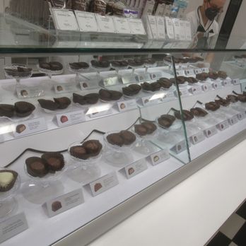 Clackamas Town Center - See's Candy at Clackamas! - Shopping Centers Near Me - Happy Valley, Oregon