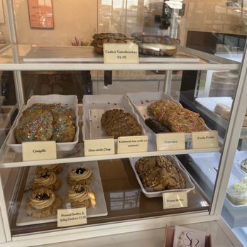 Sugar Blossom Cake Shop - Cookie case - Patisserie/Cake Shop Near Me - Liverpool, New York Sugar Blossom Cake Shop - Cookie case - Patisserie/Cake Shop Near Me - Liverpool, New York