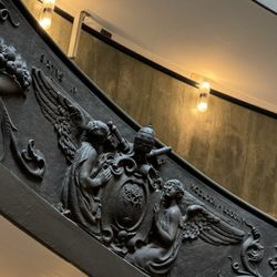 Musei Vaticani - Details of the double helix staircase