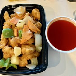 Lantern Chinese Restaurant - Dinner Sweet & Sour Chicken
