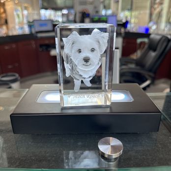 Han Crystal - Gift Shops Near Me - Ontario, California