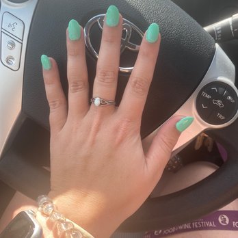 La Vogue Salon - Fresh nails! - Hair Stylists Near Me - Costa Mesa, California La Vogue Salon - Fresh nails! - Hair Stylists Near Me - Costa Mesa, California