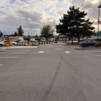 Taco Bell - Shared parking space - Fast Food Near Me - Auburn, Washington Taco Bell - Shared parking space - Fast Food Near Me - Auburn, Washington