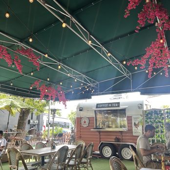 Bulegreen Cafe Yard - Adorable coffee trailer that makes the BEST creations! - Cafes Near Me - Oakland Park, Florida Bulegreen Cafe Yard - Adorable coffee trailer that makes the BEST creations! - Cafes Near Me - Oakland Park, Florida