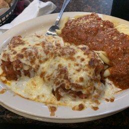 a plate of spaghetti and meatballs a plate of spaghetti and meatballs