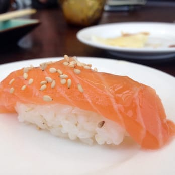 Echigo - Salmon with kelp and sesame seeds - Sushi Bars Near Me - Los Angeles, California Echigo - Salmon with kelp and sesame seeds - Sushi Bars Near Me - Los Angeles, California