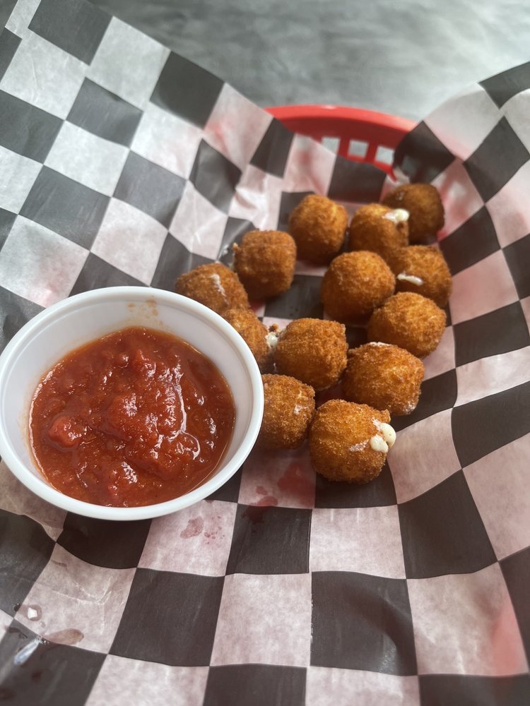 SMITHTON TRUCK STOP Updated August 2024 15 Photos 138 Motor Drome