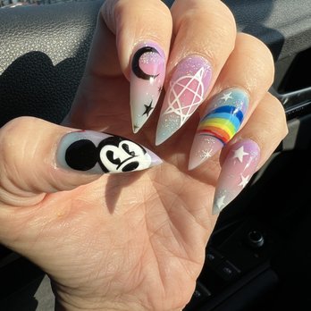 DJ Nails - the ombre acrylic powder looks great in the sunlight. - Nail Technicians Near Me - Pasadena, California DJ Nails - the ombre acrylic powder looks great in the sunlight. - Nail Technicians Near Me - Pasadena, California